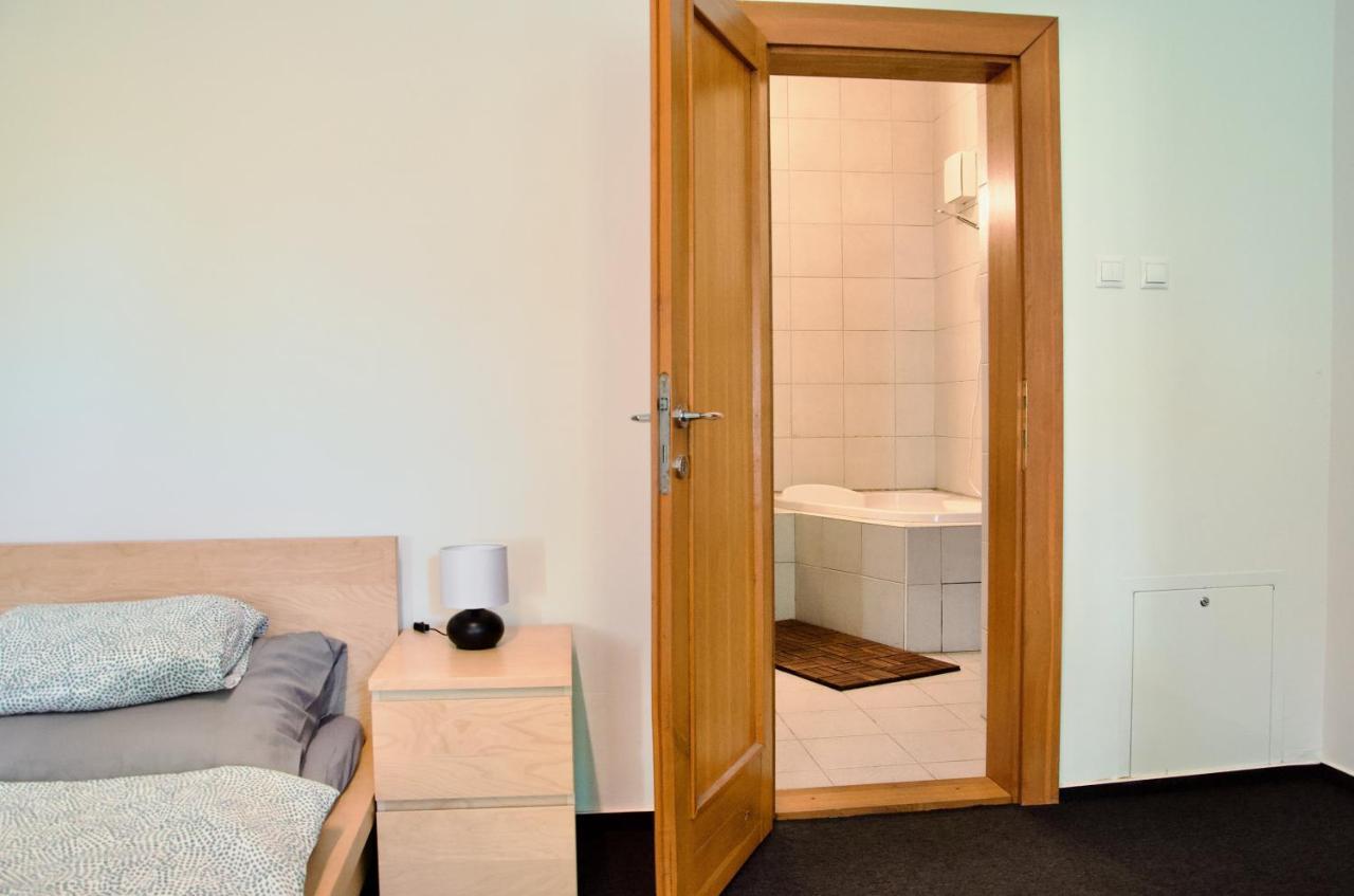 Elephants Apartments Bratislava Exterior photo